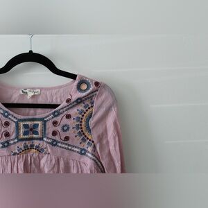 ABOUT A GIRL | Blush Embroidered Blouse